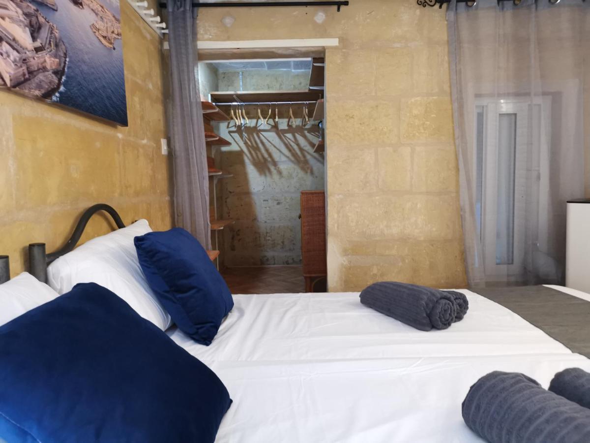 Cozy Loft In The Heart Of Valletta Ngoại thất bức ảnh